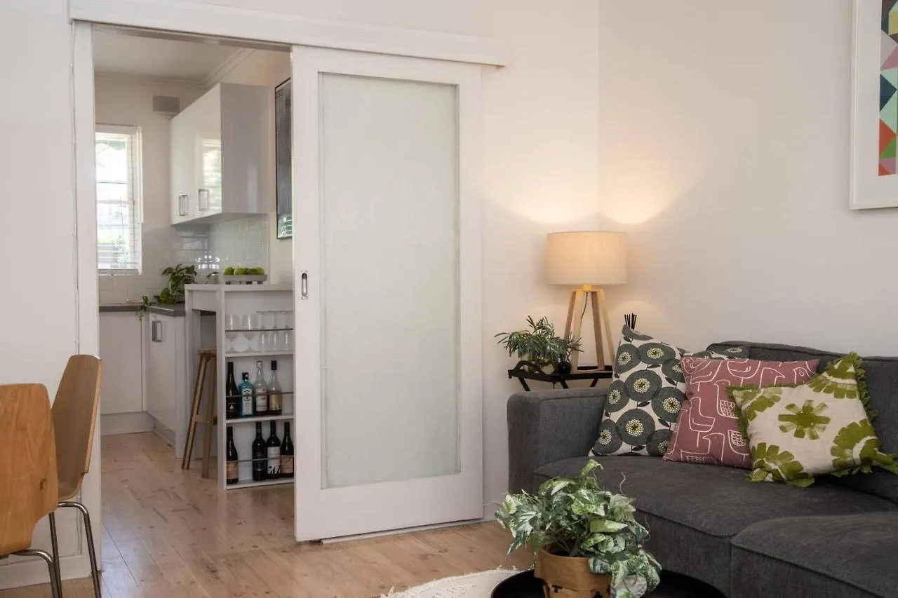 Cranbrook Courtyard - A Sunny City-Fringe Retreat Adelaide Holiday home